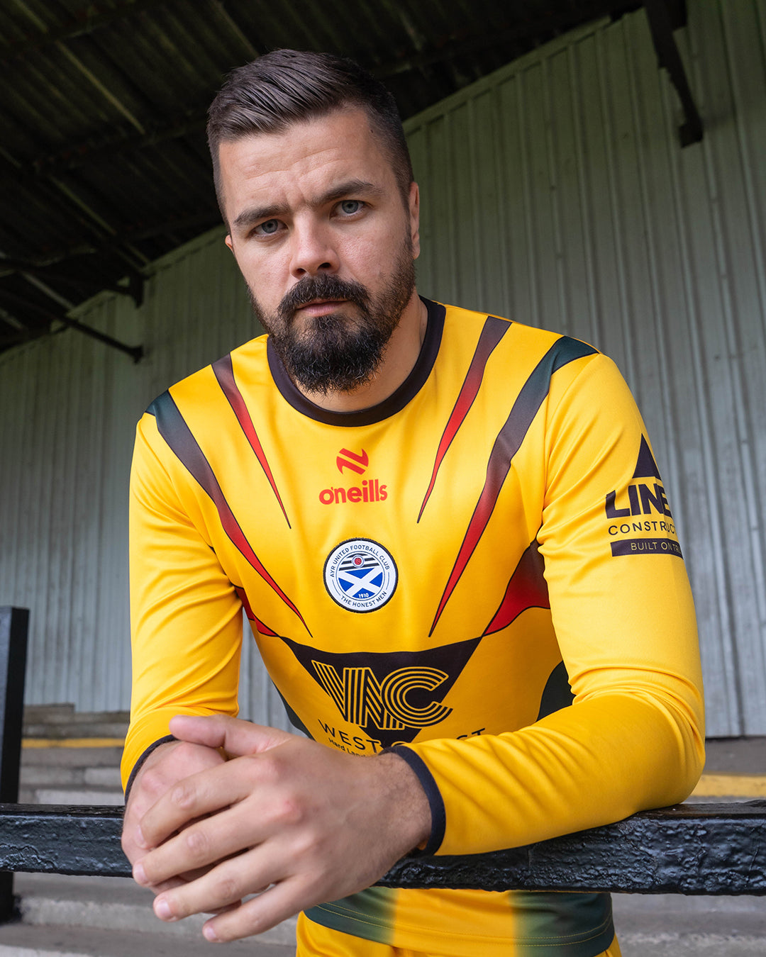 25/26 Adult Third Goalkeeper Top